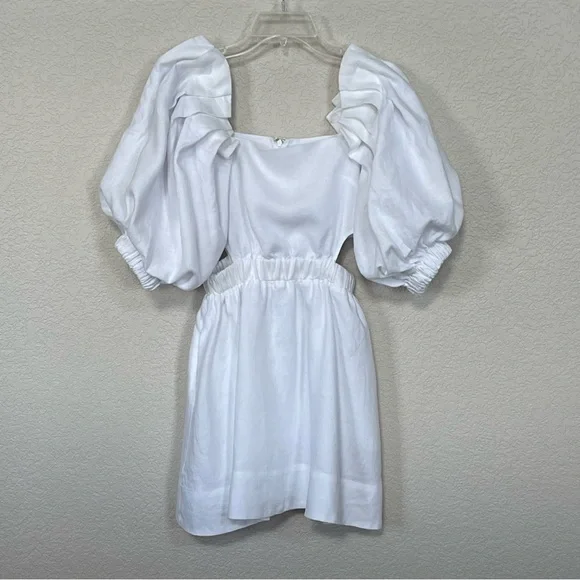 NWOT Sovere white Noble puff sleeve cutout mini dress - Picture 2 of 4